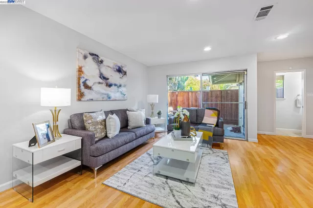 MLS: 41042826 Condo For Sale