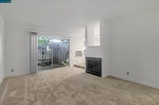 Photo #2: 41042829 Listing 