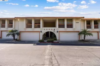 Photo #4: 41042858 Listing