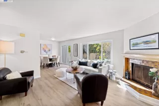 Photo #5: 41042858 Listing