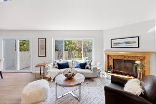 Photo #6: 41042858 Listing