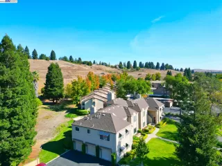 Photo #4: 41042979 Listing 