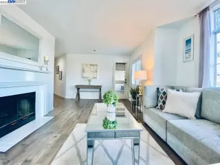 Photo #4: 41043012 Listing