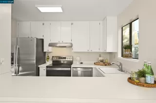 Photo #6: 41043085 Listing 