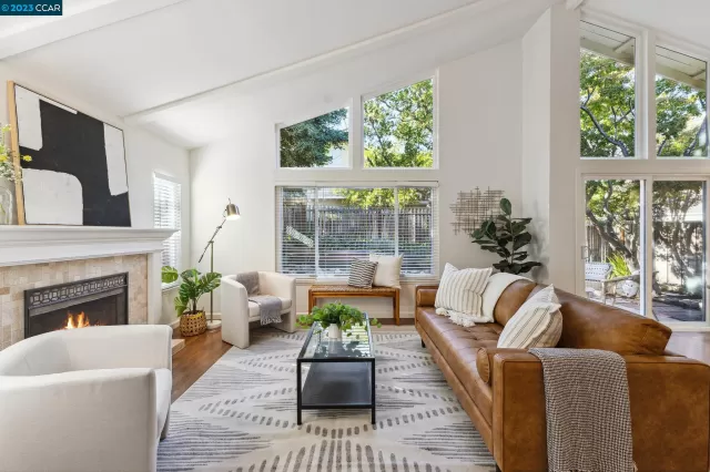 MLS: 41043170 Condo For Sale