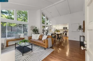 Photo #4: 41043170 Listing