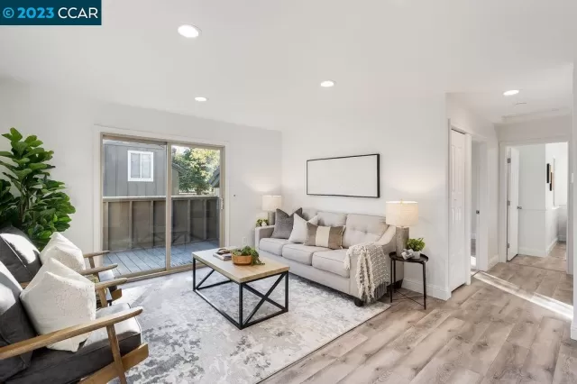 MLS: 41043202 Condo For Sale