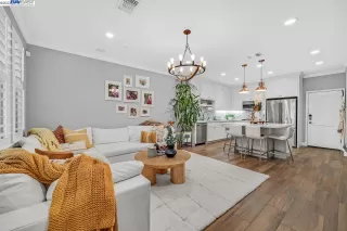 Photo #3: 41043224 Listing