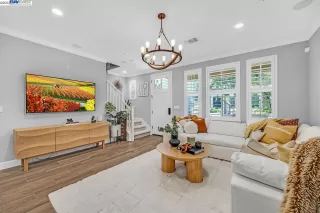 Photo #5: 41043224 Listing