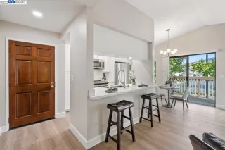 Photo #1: 41043227 Listing