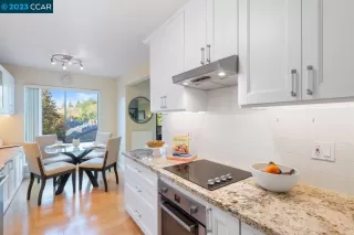 Photo #2: 41043247 Listing