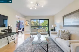 Photo #6: 41043247 Listing