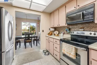 Photo #4: 41043259 Listing