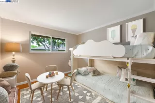 Photo #4: 41043381 Listing