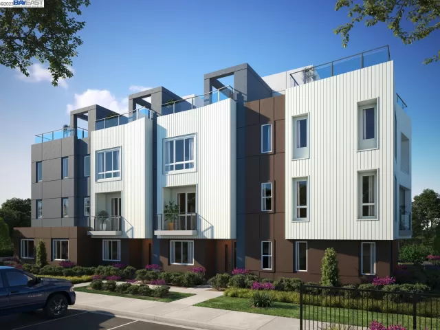 MLS: 41043400 Condo For Sale