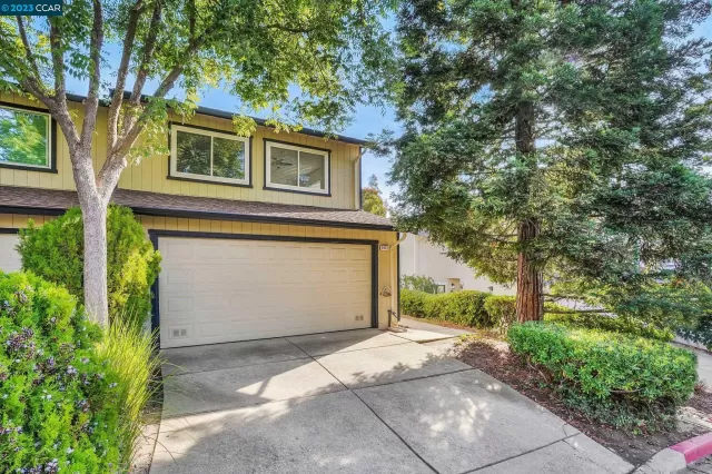 MLS: 41043646 Condo For Sale