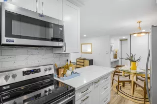 Photo #1: 41043657 Listing