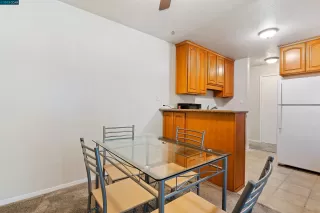 Photo #6: 41043684 Listing