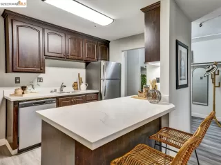 Photo #6: 41043715 Listing