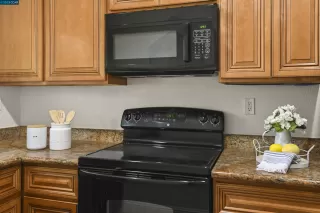 Photo #5: 41043748 Listing