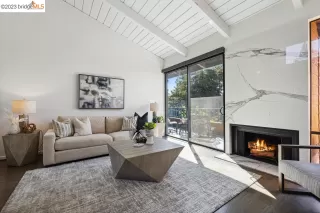 Photo #2: 41043767 Listing