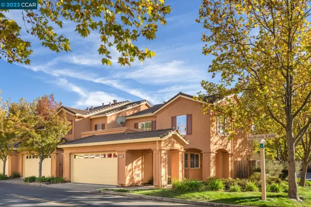 MLS: 41043859 Condo For Sale