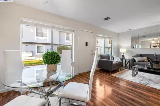 Photo #6: 41043869 Listing 