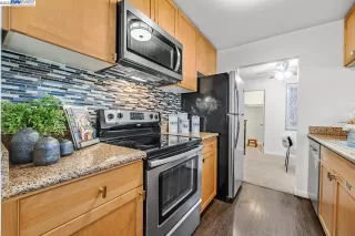 Photo #2: 41043958 Listing