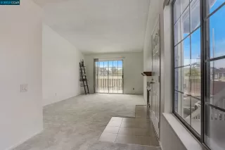 Photo #5: 41044009 Listing 