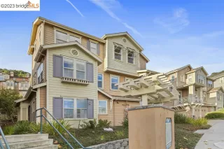 Photo #5: 41044013 Listing