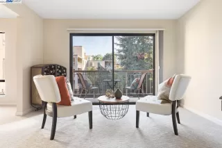 Photo #2: 41044137 Listing 