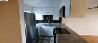 Photo #2: 41044172 Listing 