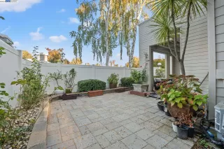 Photo #2: 41044234 Listing