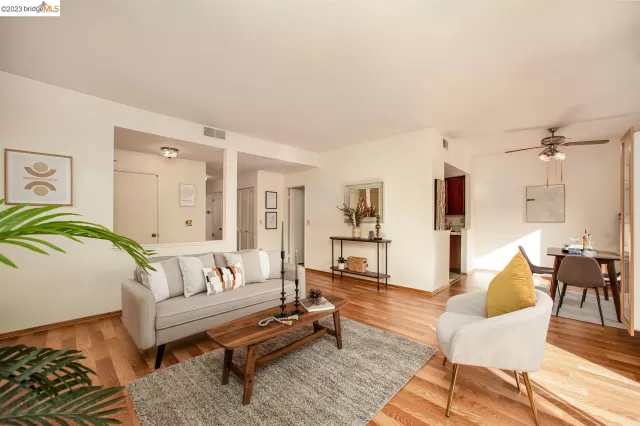 MLS: 41044243 Condo For Sale