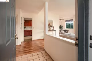 Photo #3: 41044243 Listing