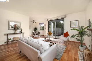 Photo #5: 41044243 Listing