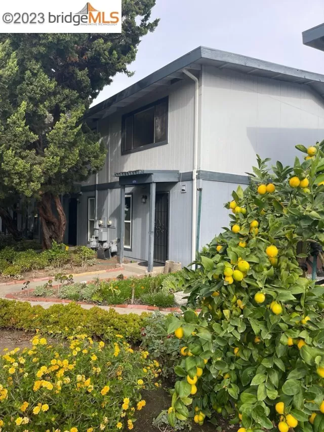 MLS: 41044315 Condo For Sale