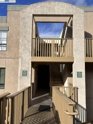 Photo #1: 41044375 Listing 