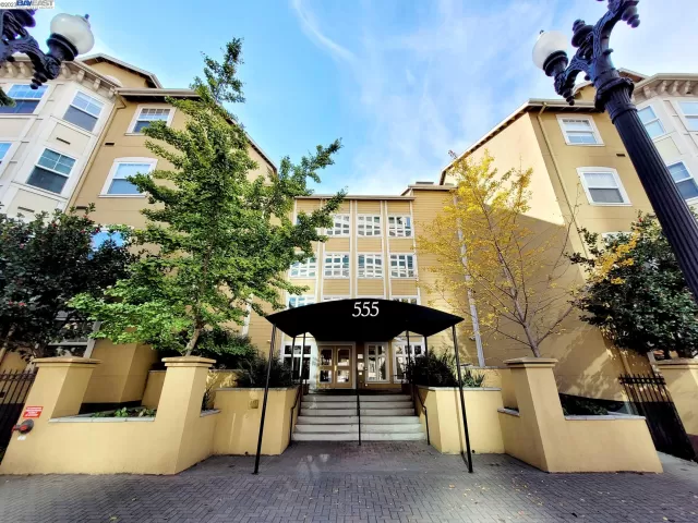 MLS: 41044415 Condo For Sale