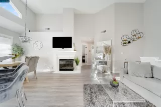 Photo #5: 41044450 Listing