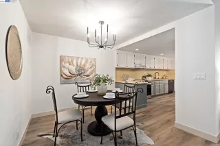 Photo #2: 41044455 Listing 