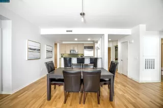 Photo #6: 41044469 Listing