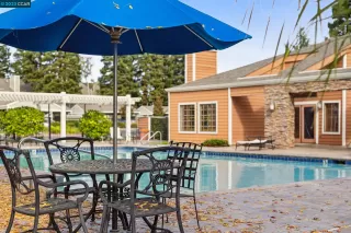 Photo #4: 41044495 Listing