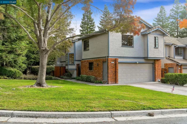 MLS: 41044506 Condo For Sale