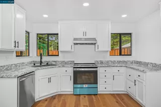 Photo #2: 41044506 Listing 