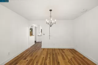 Photo #6: 41044506 Listing 