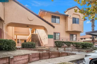 Photo #1: 41044507 Listing