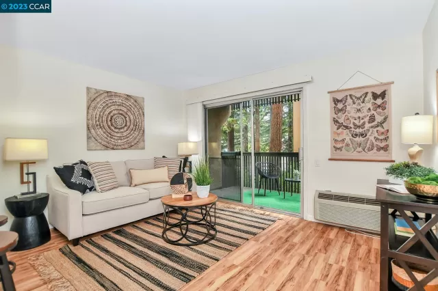 MLS: 41044552 Condo For Sale