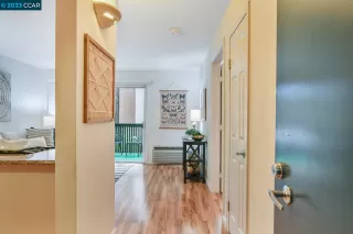 Photo #6: 41044552 Listing