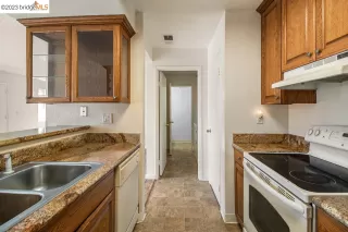 Photo #6: 41044584 Listing